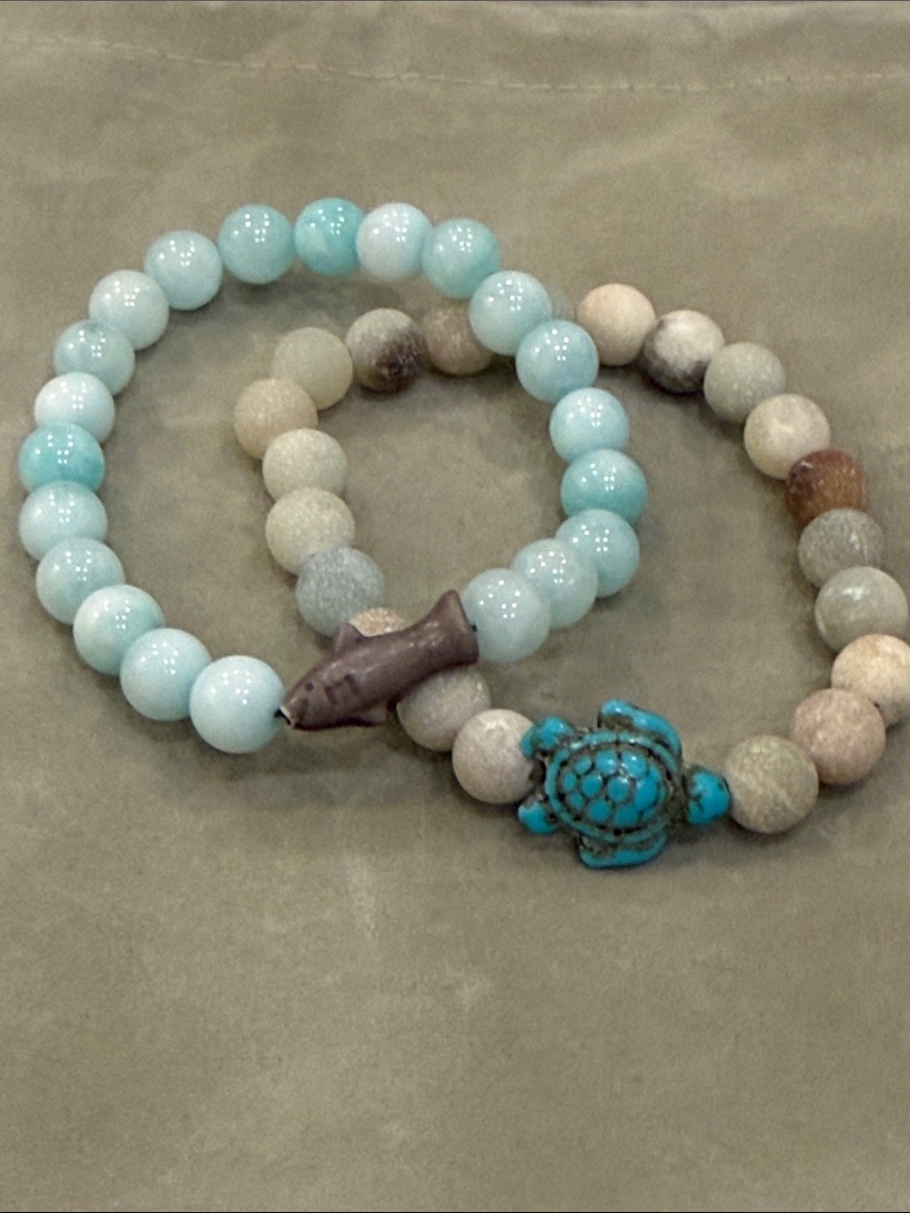 Fahlo - Turtle & Shark Beaded Stretch Bracelets in Light Blue and Natural Tones